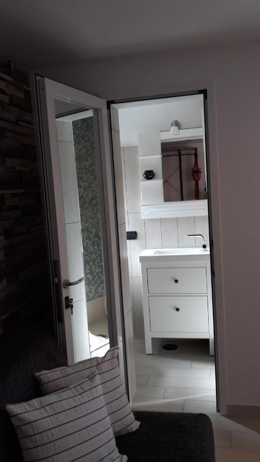 Nadine Penthouse Studio Apartment Naples Exterior photo
